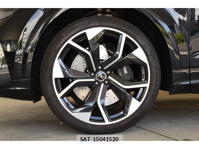 Audi RS Q8 2023-10 8548690-18