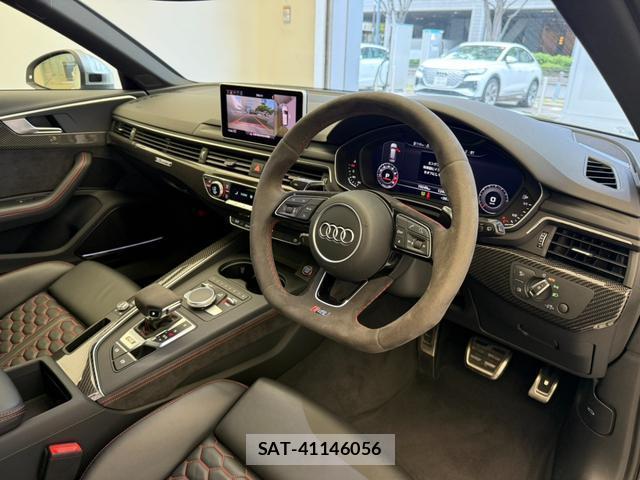 Audi RS4 2019-06 8550529-1