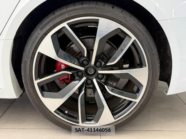 Audi RS4 2019-06 8550529-19