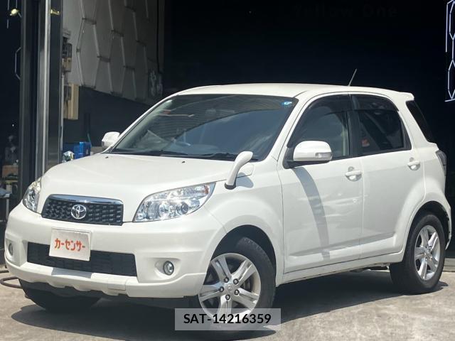 Toyota RUSH 2015-02 8551198-0