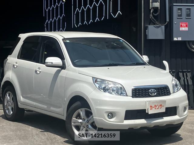 Toyota RUSH 2015-02 8551198-12