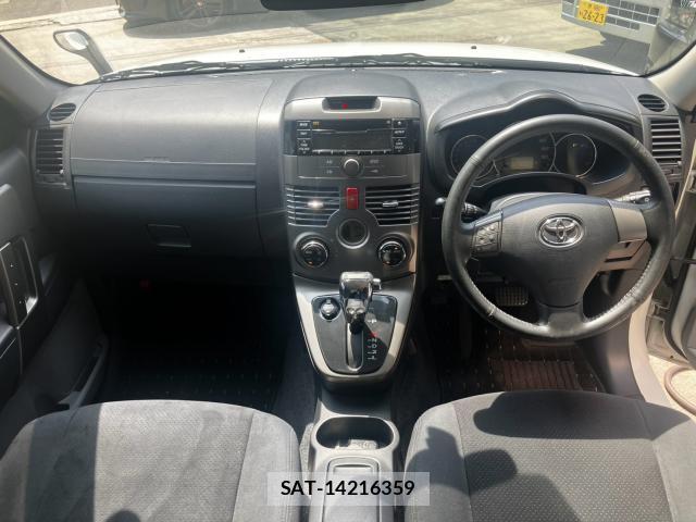 Toyota RUSH 2015-02 8551198-4