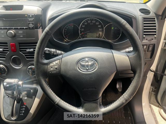Toyota RUSH 2015-02 8551198-5