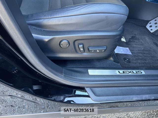 Lexus RX 2018-04 8548626-10