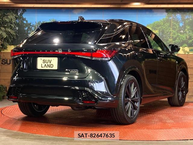 Lexus RX 2023-11 8549152-16