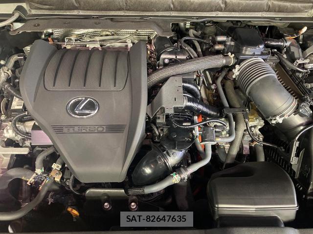 Lexus RX 2023-11 8549152-17