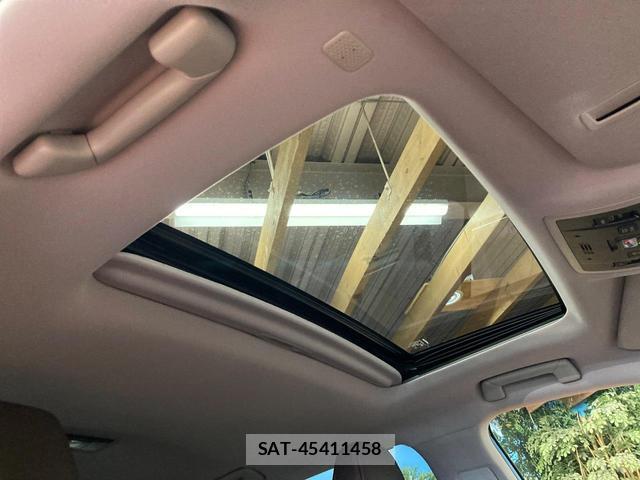 Lexus RX 2022-06 8549167-2
