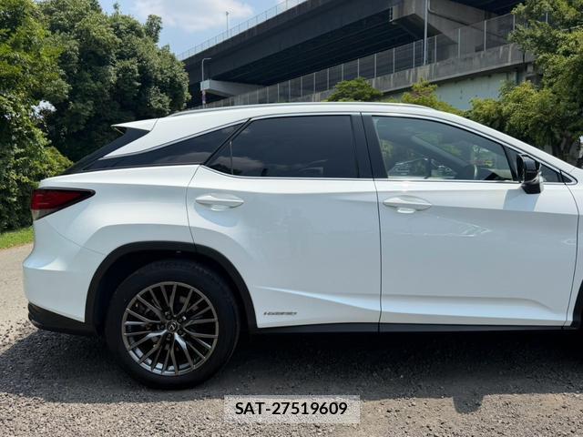 Lexus RX 2021-09 8551625-1