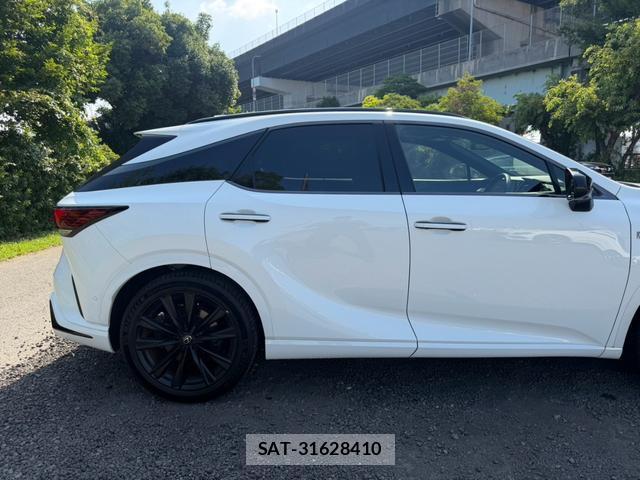 Lexus RX 2023-07 8551628-2