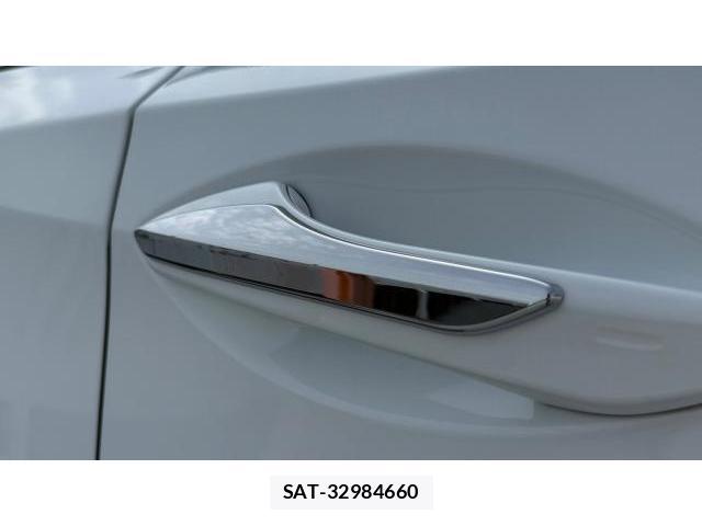 Lexus RX 2016-10 8548857-8