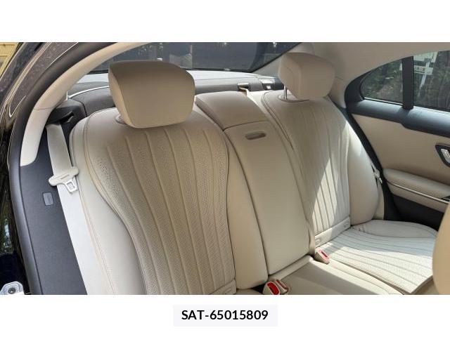 Mercedes Benz S-CLASS 2024-11 8548821-7