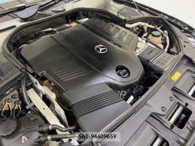Mercedes Benz S-CLASS 2021-02 8549480-8