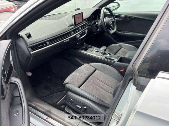 Audi S5 2017-11 8547901-5