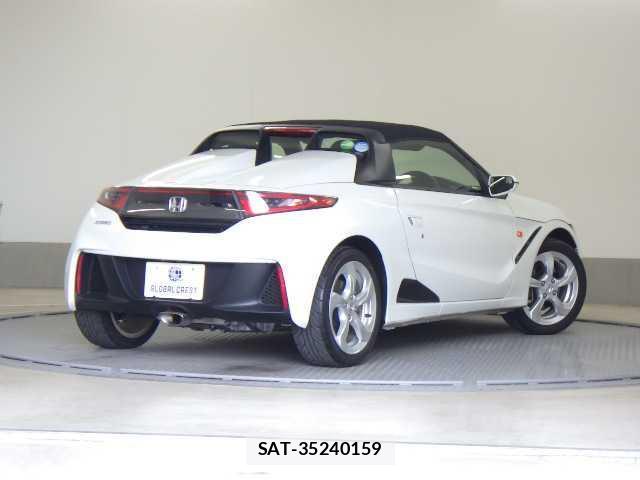 Honda S660 2015-12 8545564-1