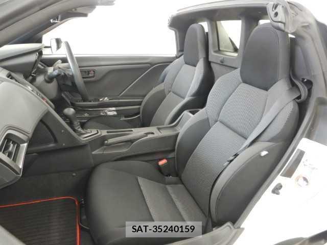 Honda S660 2015-12 8545564-18