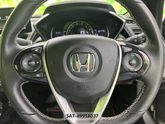 Honda S660 2016-03 8552362-12
