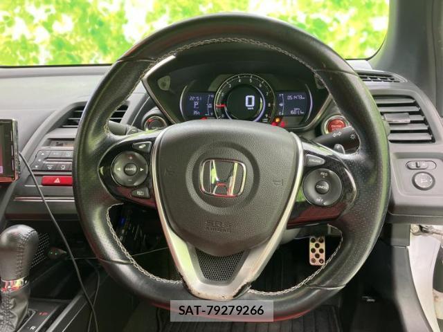 Honda S660 2015-10 8552364-13