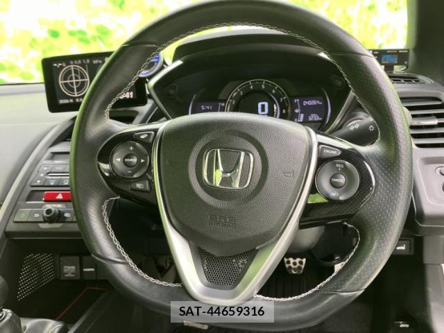 Honda S660 2016-03 8552488-12