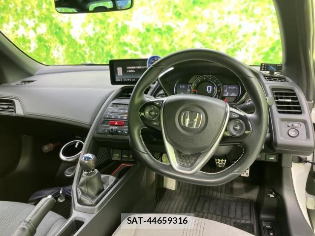 Honda S660 2016-03 8552488-8
