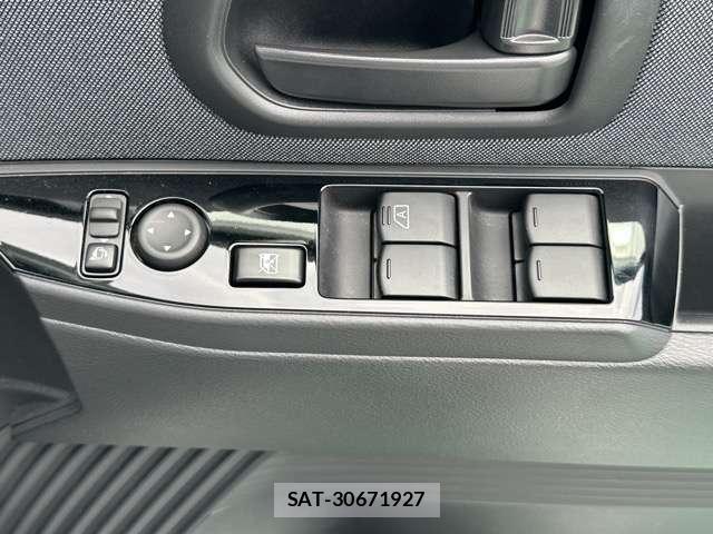 Nissan Sakura 2024-05 8549128-9
