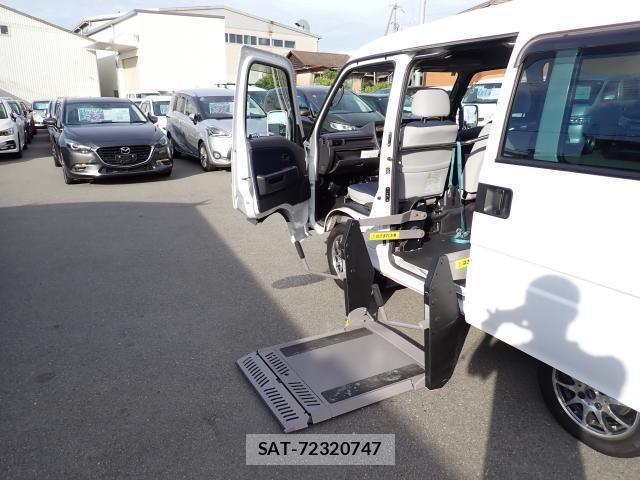 Subaru SAMBAR 2010-10 8546153-19