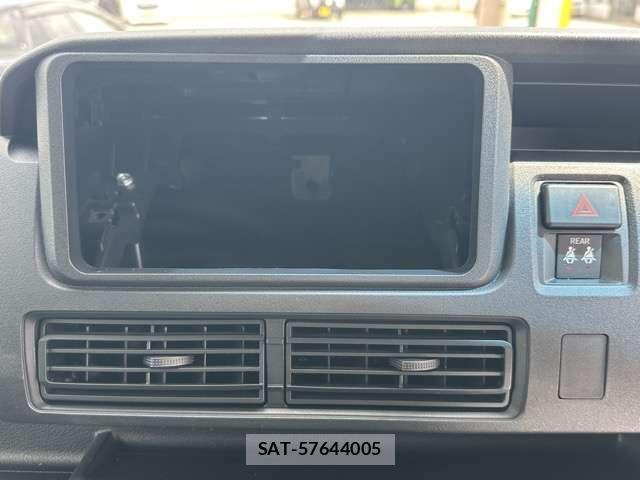 Subaru SAMBAR 2022-07 8549073-4