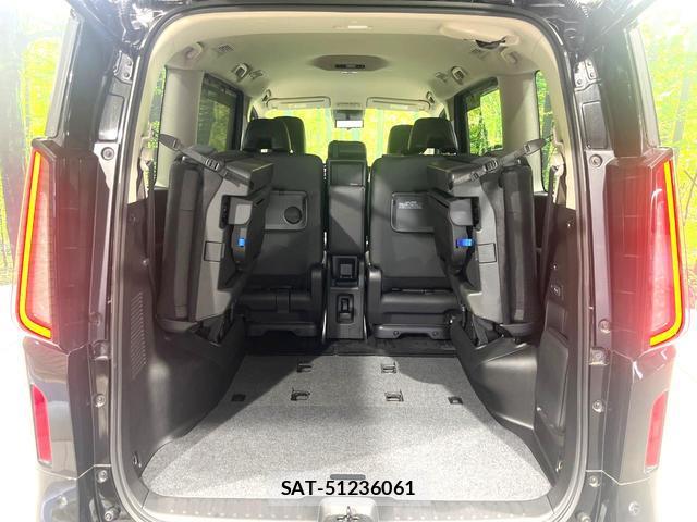 Nissan SERENA 2023-12 8545401-11