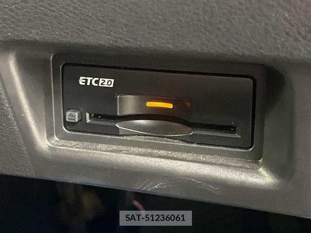 Nissan SERENA 2023-12 8545401-7