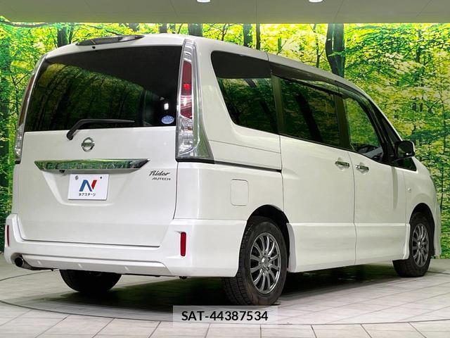 Nissan SERENA 2011-05 8545440-16