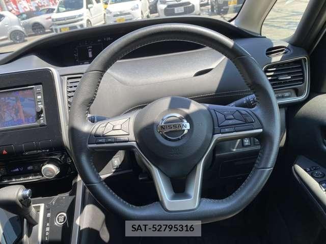 Nissan SERENA 2018-03 8545606-1