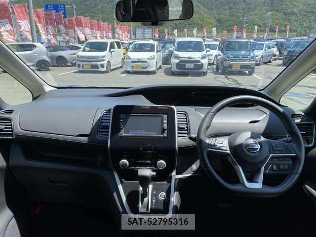 Nissan SERENA 2018-03 8545606-2