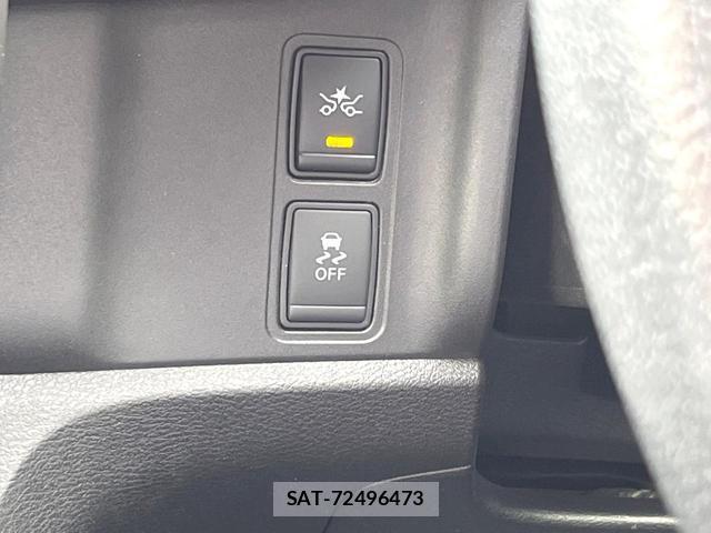 Nissan SERENA 2017-07 8545637-4
