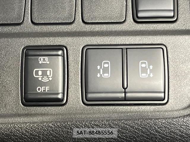 Nissan SERENA 2022-08 8545685-4