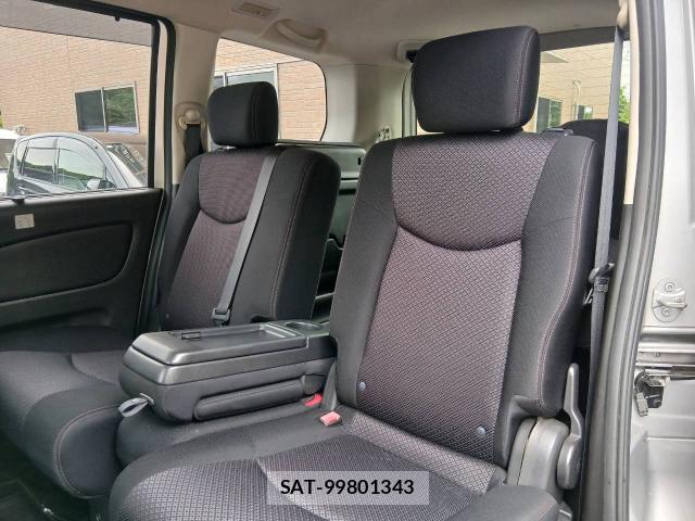 Nissan SERENA 2014-01 8545746-19