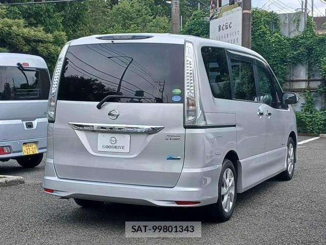 Nissan SERENA 2014-01 8545746-4