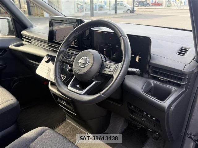 Nissan SERENA 2023-07 8546044-13