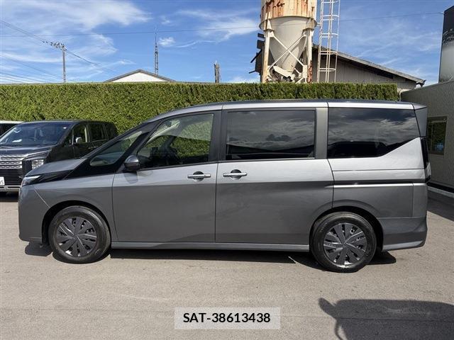 Nissan SERENA 2023-07 8546044-2