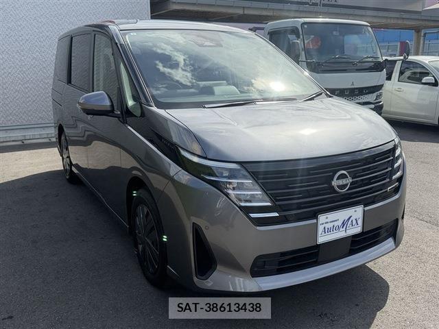 Nissan SERENA 2023-07 8546044-6