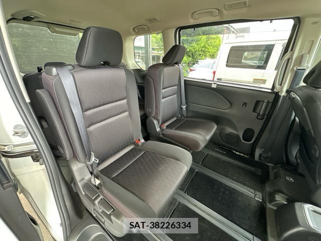 Nissan SERENA 2019-04 8546179-14