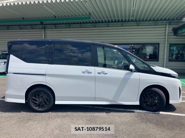 Nissan SERENA 2026-07 8546405-4