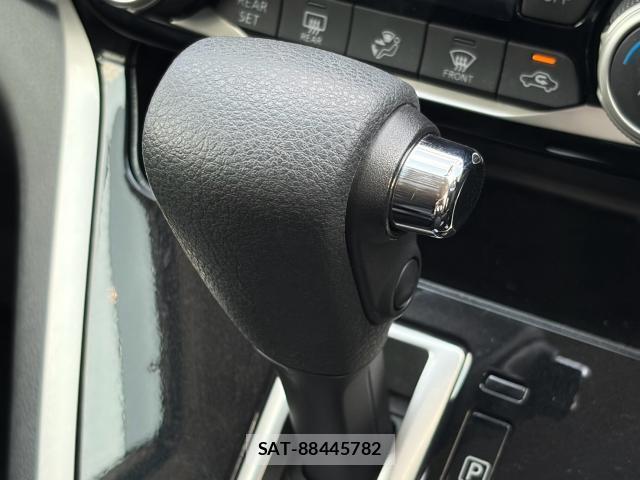 Nissan SERENA 2018-09 8546605-15