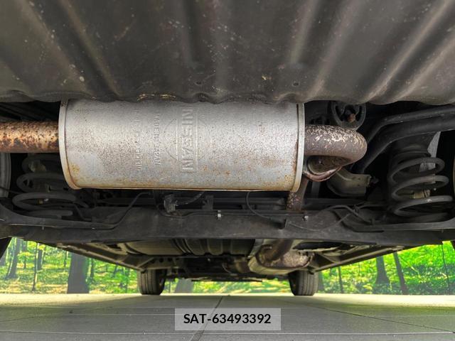 Nissan SERENA 2012-08 8546647-19