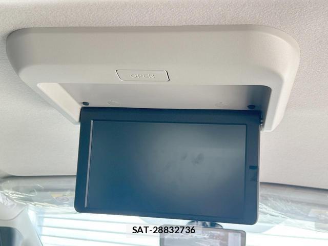 Nissan SERENA 2022-09 8546879-6