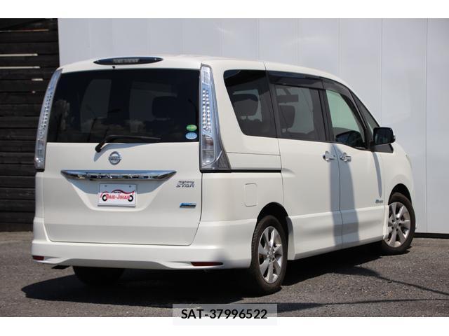 Nissan SERENA 2013-08 8547012-1