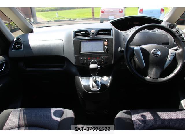 Nissan SERENA 2013-08 8547012-2