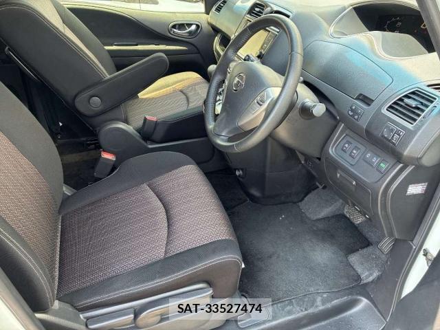 Nissan SERENA 2016-03 8547093-11