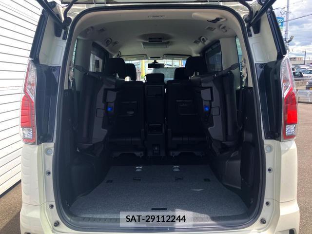 Nissan SERENA 2017-09 8547167-12