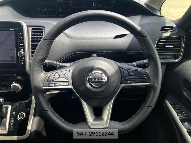 Nissan SERENA 2017-09 8547167-13