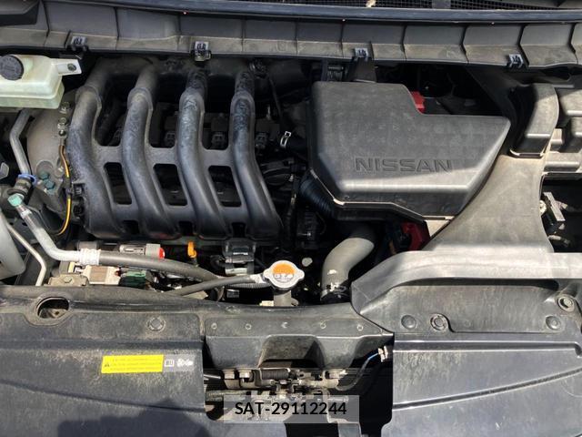 Nissan SERENA 2017-09 8547167-18