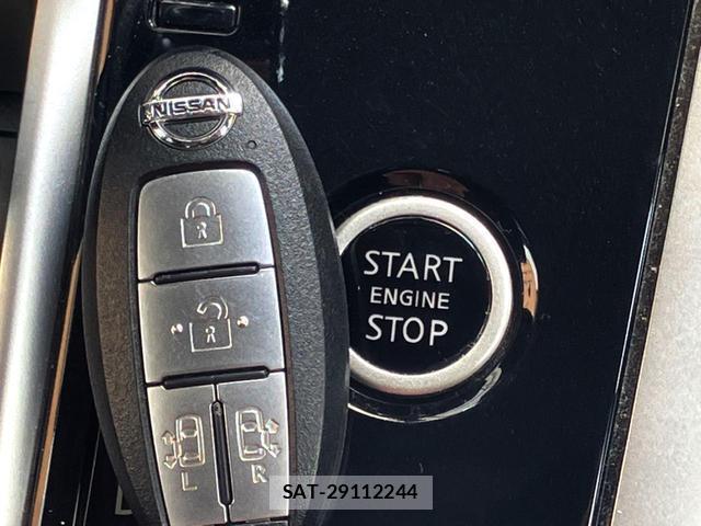 Nissan SERENA 2017-09 8547167-8